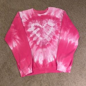 Tye dye heart sweatshirt